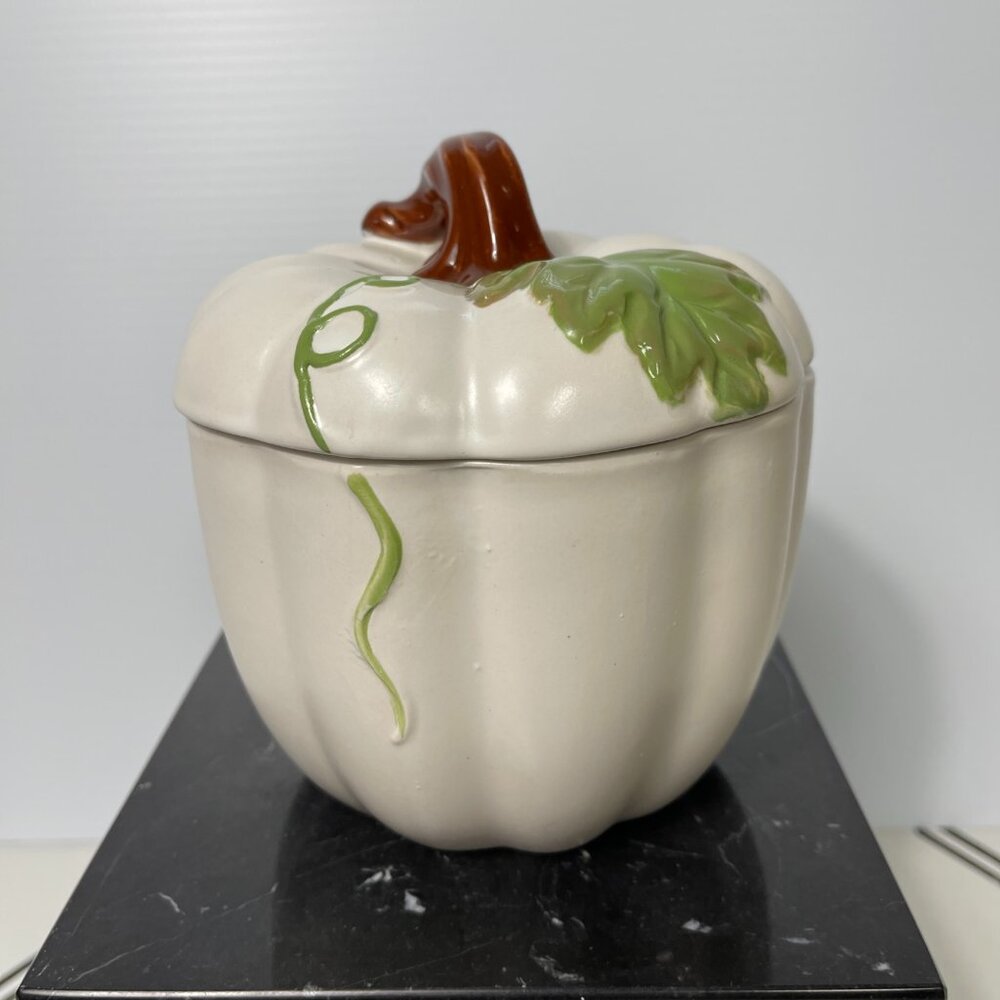 White Pumpkin Ceramic Cookie Jar, Candy Jar, Canister Fall‎ Theme Or Halloween